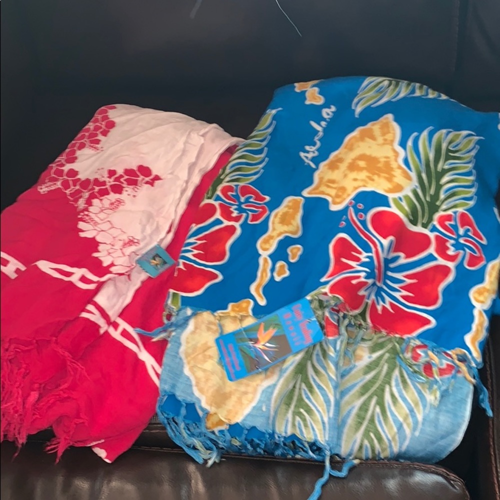 Two body wraps from Hawaii
